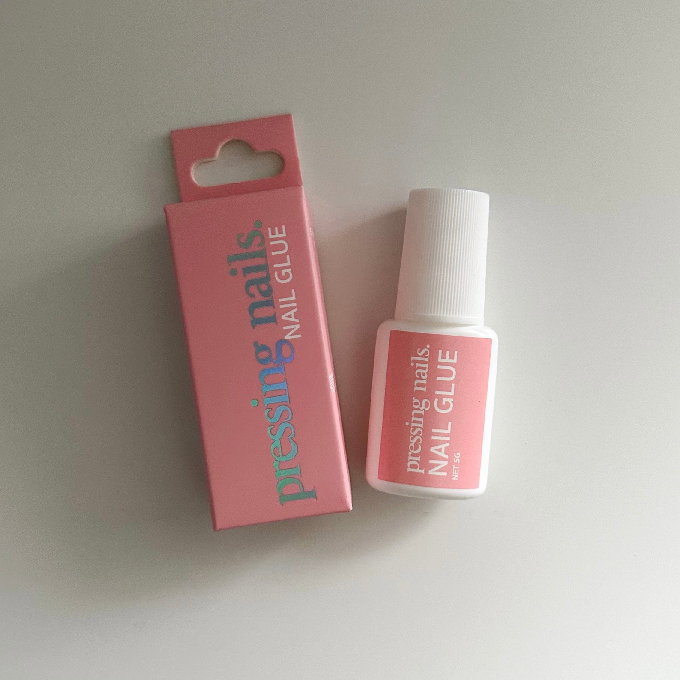 Pressing nails nail glue for press on nails