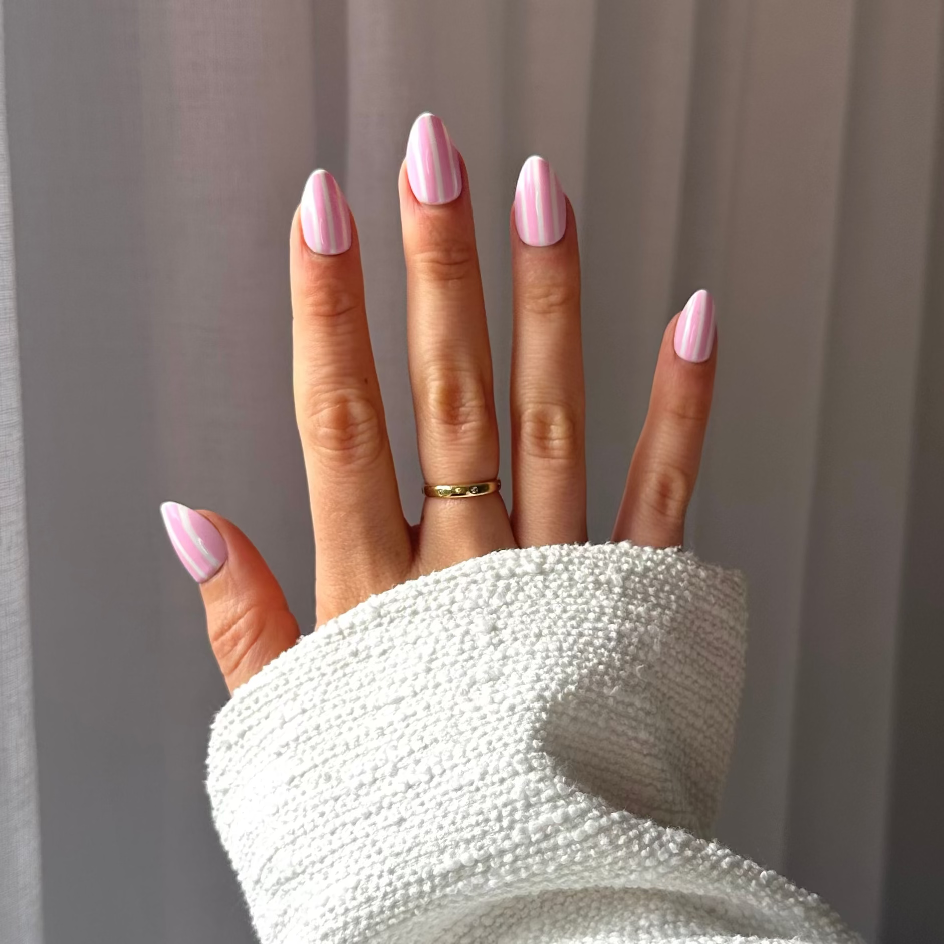 Pink Stripes (gel)
