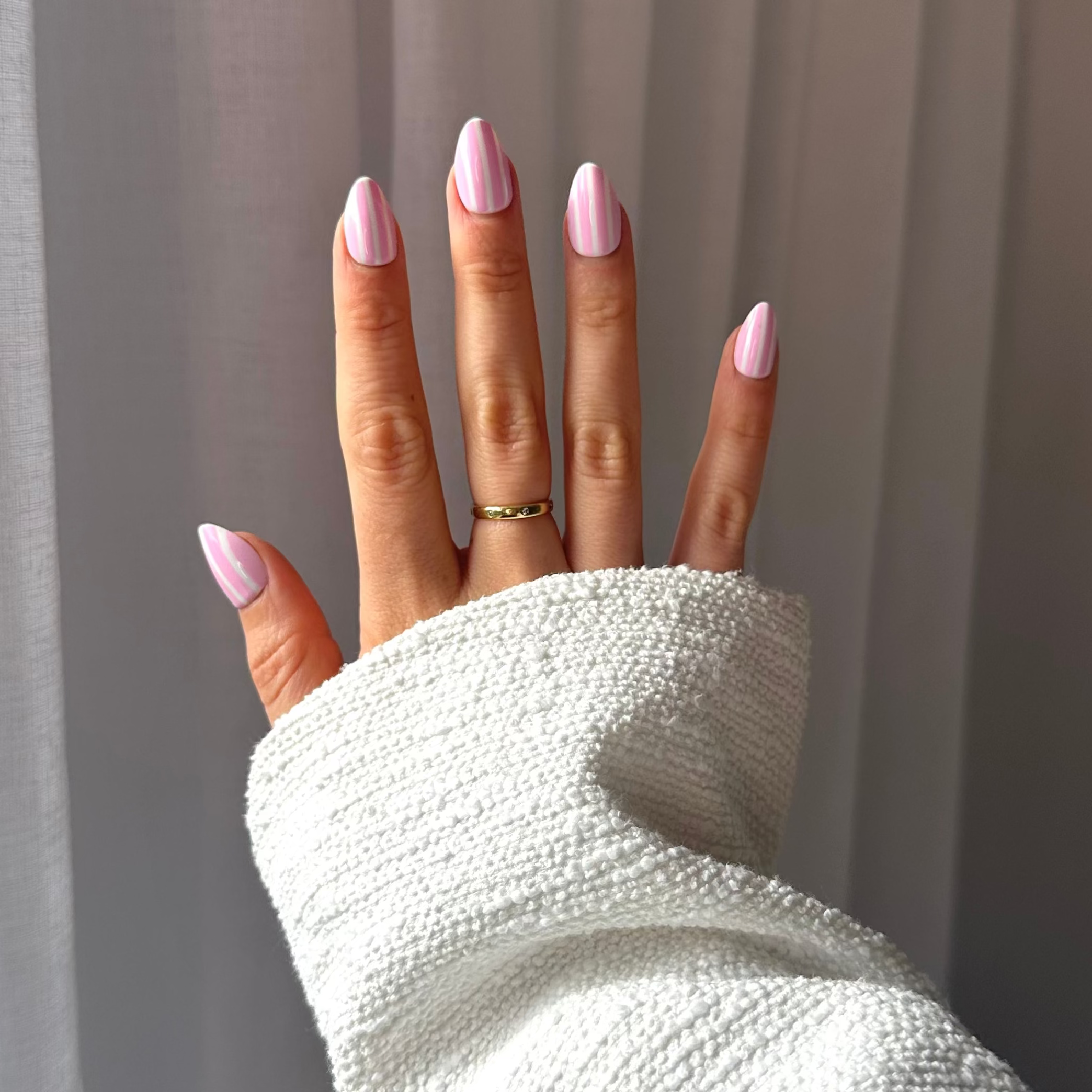 Pink Stripes (gel)