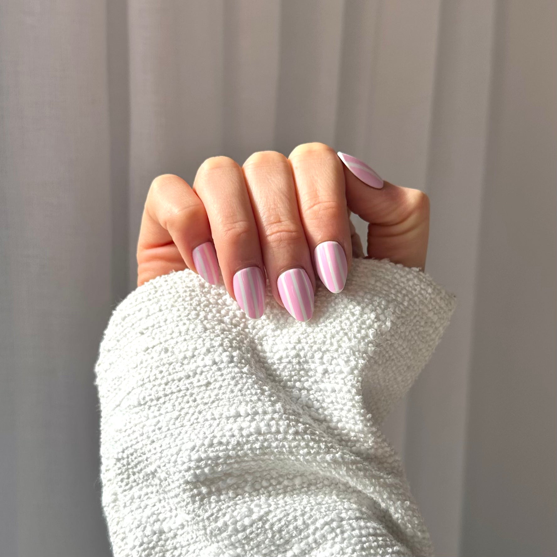 Pink Stripes (gel)