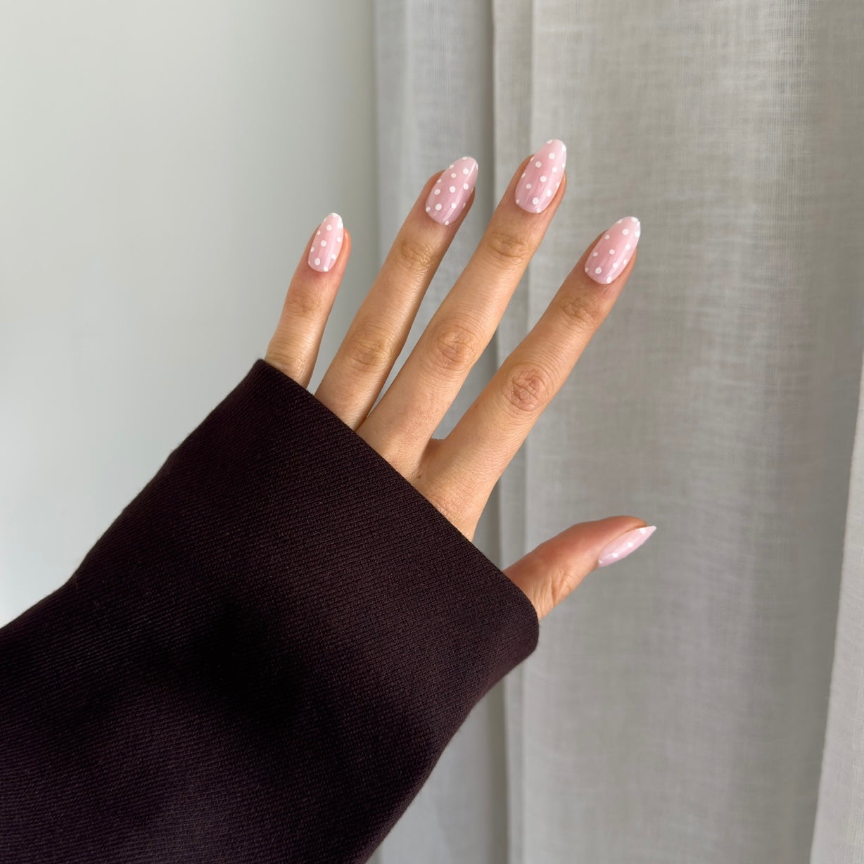 Pastel Polka Dots (gel)