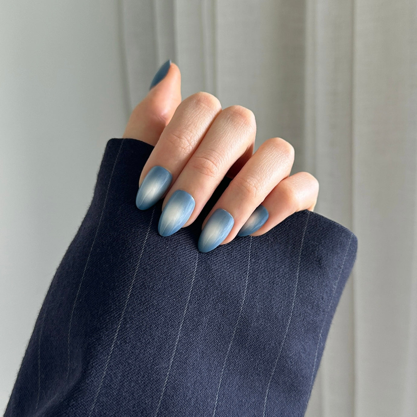 Frosted Aurora (gel)