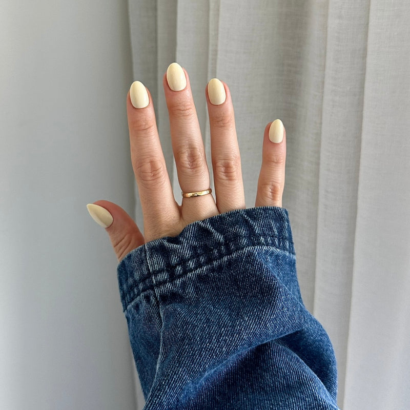 Butter Yellow Extra-Short (gel)