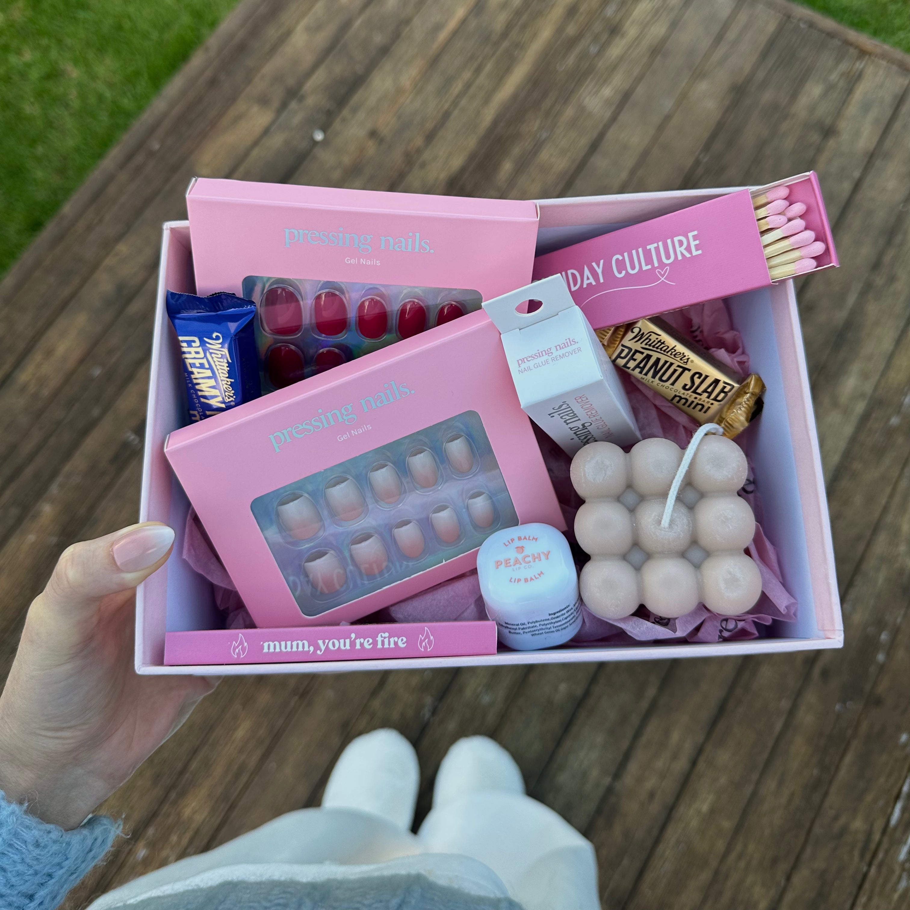 Mother’s Day Deluxe Gift Box