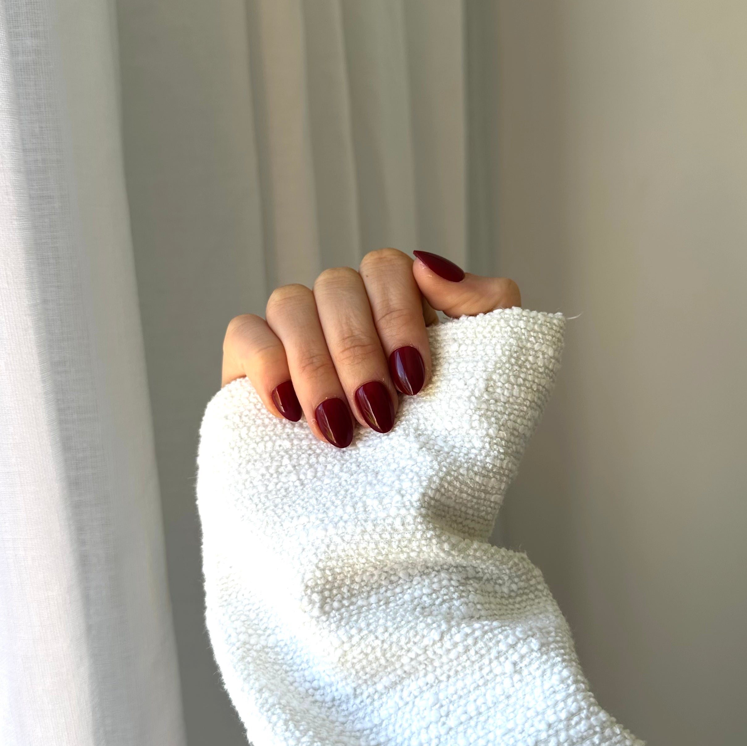 Red Wine Extra-Short (gel)