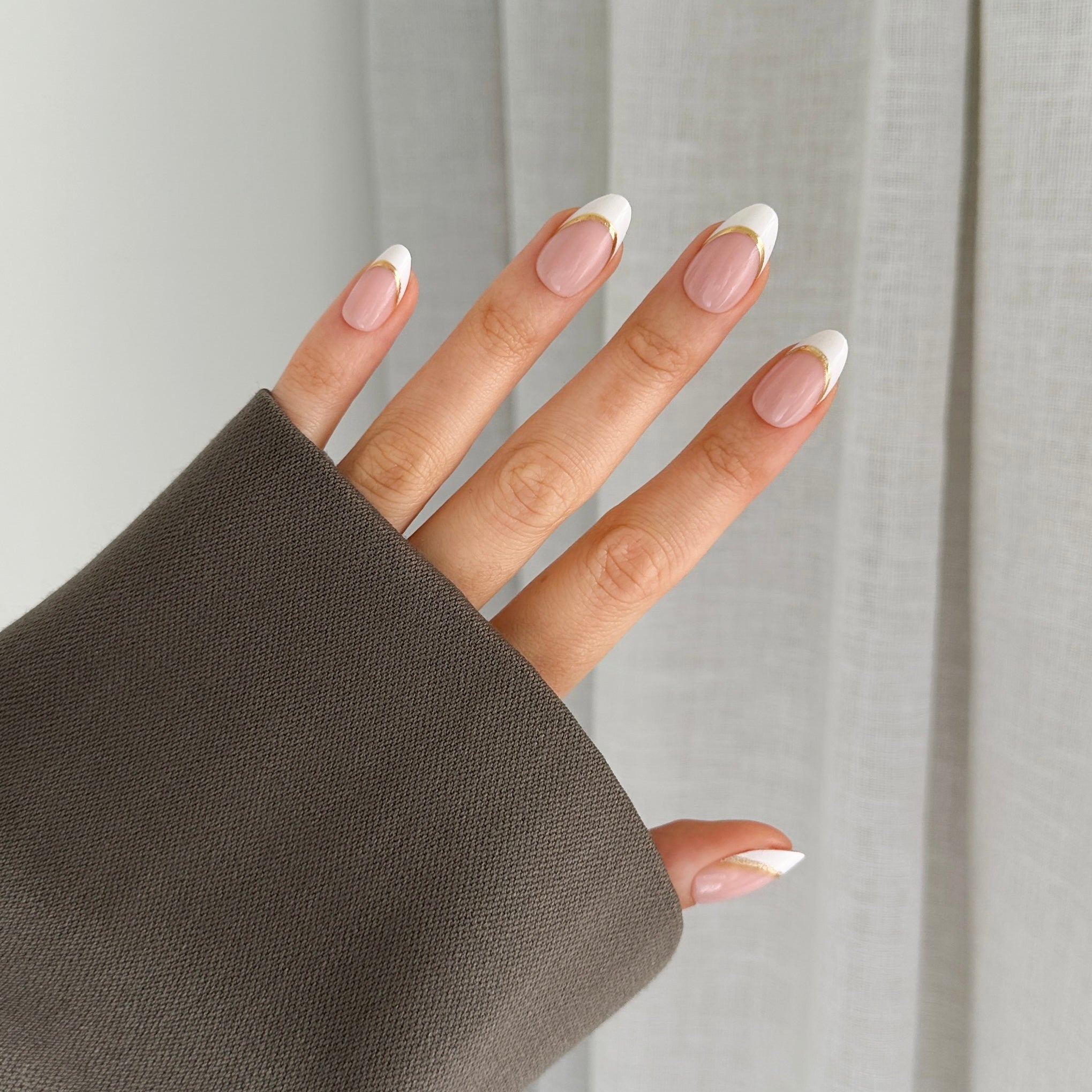 Goldie White Tip (gel)